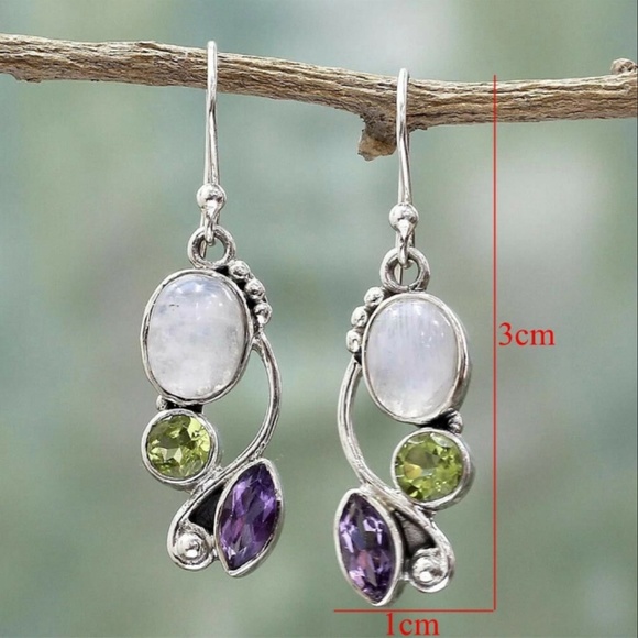 Amethyst, peridot and moonstone earrings - Picture 4 of 4